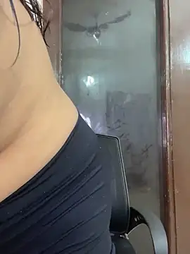 Cute-Russian online show from January 8, 2025, 4:44 am