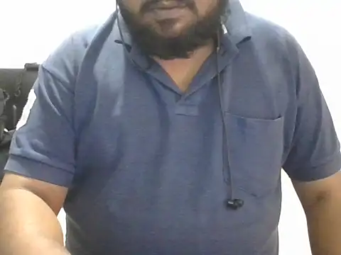 Snapshot of Hunk-Hand6 chatting on April 23, 2026, 9:28 pm Hunk-Hand6 online show from April 23, 2026, 9:28 pm