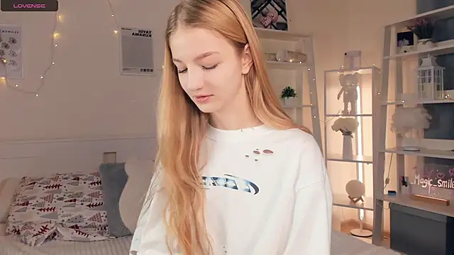 YuNabif online show from February 12, 2025, 5:15 am