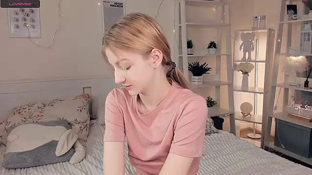 YuNabif online show from March 2, 2025, 1:05 pm