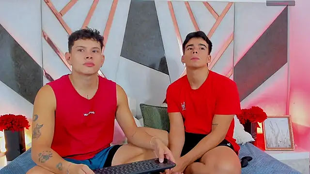 its liam18 online show from December 3, 2025, 11:47 pm