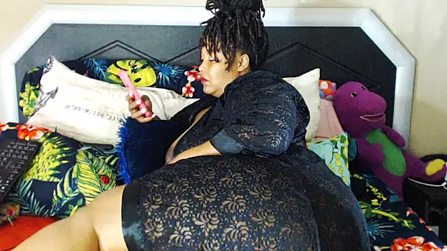 Bulkyyass online show from November 30, 2025, 6:39 am