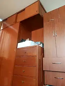 carozi online show from March 5, 2025, 1:06 pm