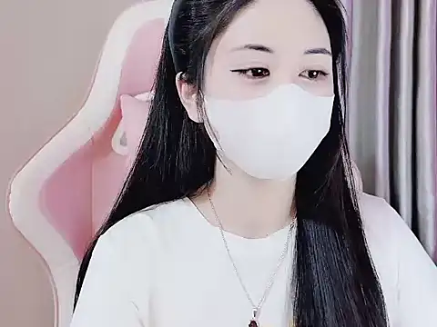  Lygn   online show from January 27, 2025, 5:26 pm