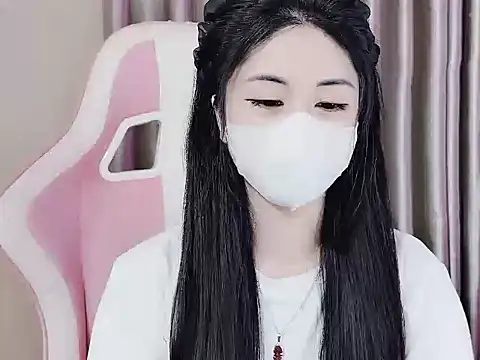  Lygn   online show from March 21, 2025, 5:34 pm