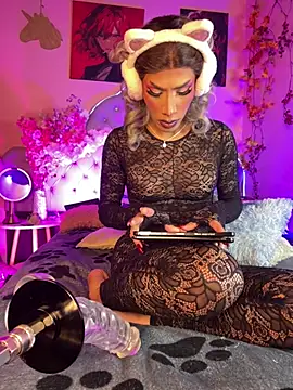 Snapshot of Alexa_Chanell_Oficial chatting on April 23, 2026, 11:40 pm Alexa Chanell Oficial online show from April 23, 2026, 11:40 pm