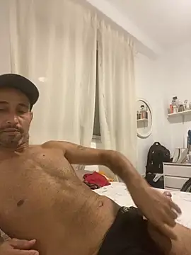 Snapshot of Ney-sp chatting on October 4, 2025, 11:03 pm Ney-sp online show from October 4, 2025, 11:03 pm