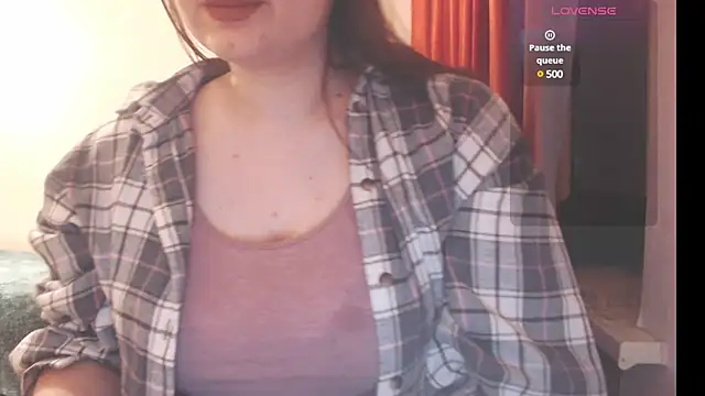 Snapshot of 8846f chatting on December 16, 2024, 9:09 pm 8846f online show from December 16, 2024, 9:09 pm