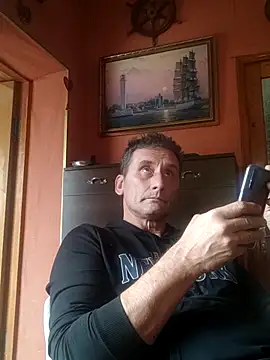 Viause Kentauelle online show from October 12, 2025, 8:24 am