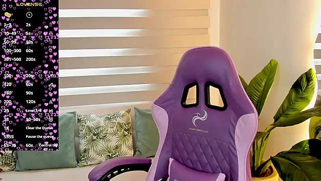 veronika naughty online show from February 23, 2026, 2:58 pm