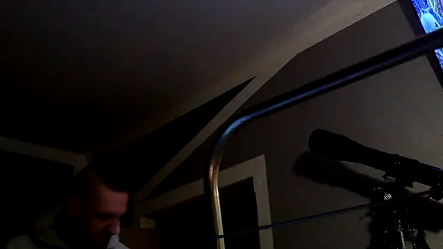 donhulio482 online show from February 28, 2025, 3:15 am