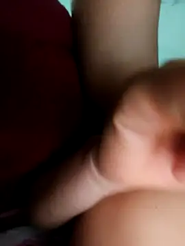 Snapshot of Lien-Yeu chatting on March 8, 2025, 8:33 am Lien-Yeu online show from March 8, 2025, 8:33 am