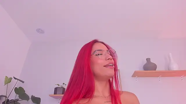 Scarlett Morgan  online show from March 4, 2025, 10:38 pm