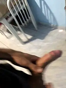 Snapshot of vintin21cm chatting on October 4, 2025, 3:04 am vintin21cm online show from October 4, 2025, 3:04 am