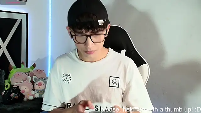 Niico Cruz online show from December 2, 2024, 8:22 pm