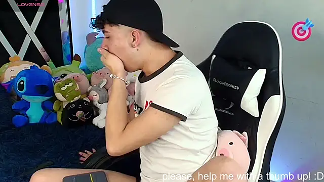 Niico Cruz online show from January 14, 2025, 9:35 am