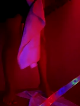 kandyloves online show from December 15, 2025, 7:34 am