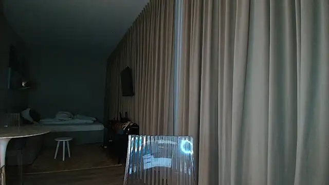 shayblonde online show from February 5, 2026, 6:23 pm