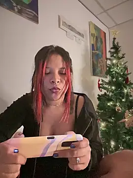 Snapshot of Kimber_666 chatting on December 25, 2024, 11:42 pm Kimber 666 online show from December 25, 2024, 11:42 pm