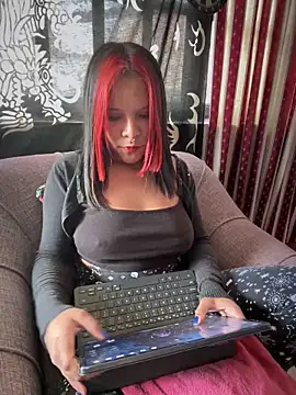 Snapshot of Kimber_666 chatting on February 7, 2025, 9:26 pm Kimber 666 online show from February 7, 2025, 9:26 pm