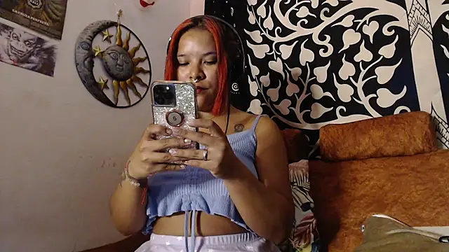Snapshot of Kimber_666 chatting on February 27, 2025, 10:42 pm Kimber 666 online show from February 27, 2025, 10:42 pm