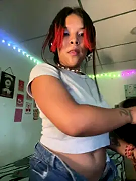 Kimber 666 online show from October 31, 2025, 9:16 pm