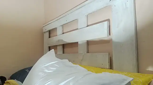 tropicalesen online show from January 31, 2025, 8:54 am