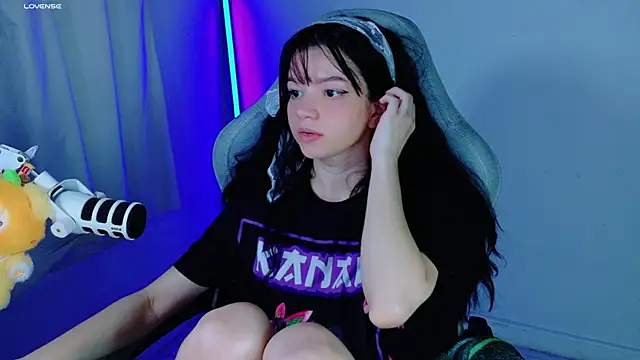 stephybrown online show from November 23, 2025, 1:05 am