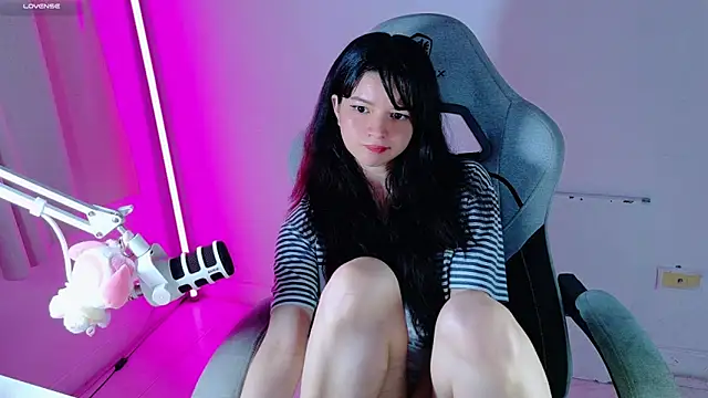 Snapshot of stephybrown chatting on May 4, 2026, 1:56 am stephybrown online show from May 4, 2026, 1:56 am