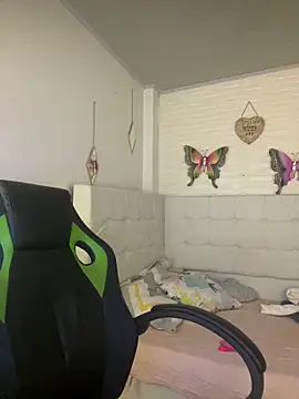 abbymnd online show from December 2, 2024, 4:20 pm