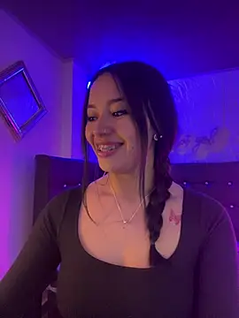 abbymnd online show from December 20, 2024, 4:36 pm