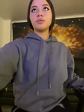 abbymnd online show from February 12, 2025, 2:03 am