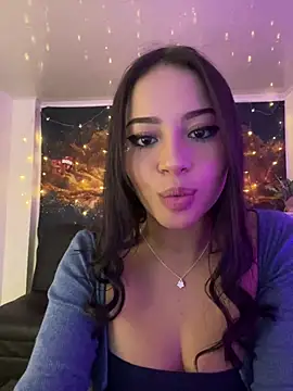 abbymnd online show from February 13, 2025, 8:03 pm