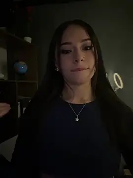 abbymnd online show from March 20, 2025, 9:37 am