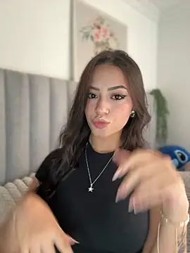 abbymnd online show from October 21, 2025, 9:59 pm