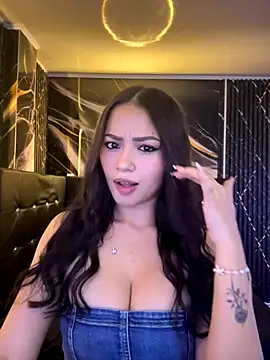 abbymnd online show from October 27, 2025, 7:07 pm