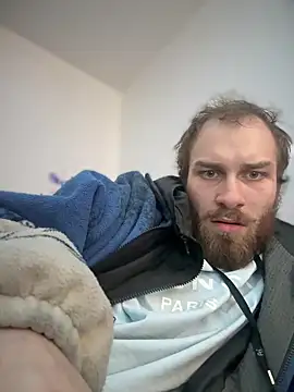 Snapshot of pervy_devil chatting on December 17, 2024, 9:17 am pervy devil online show from December 17, 2024, 9:17 am