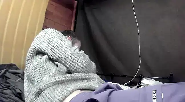 Snapshot of pervy_devil chatting on March 12, 2025, 6:51 am pervy devil online show from March 12, 2025, 6:51 am