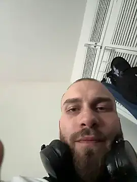 Snapshot of pervy_devil chatting on September 26, 2025, 4:44 pm pervy devil online show from September 26, 2025, 4:44 pm