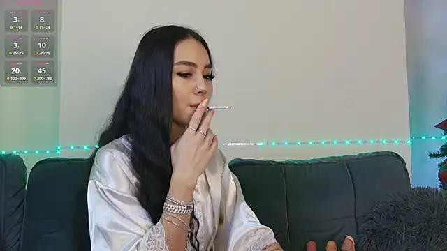 Snapshot of OnlyXandra chatting on December 5, 2024, 8:44 am OnlyXandra online show from December 5, 2024, 8:44 am