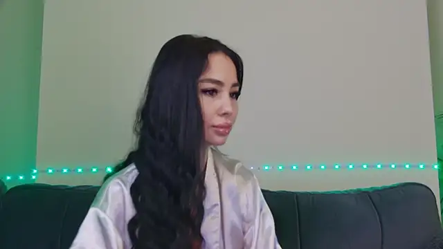 Snapshot of OnlyXandra chatting on March 14, 2025, 7:15 am OnlyXandra online show from March 14, 2025, 7:15 am