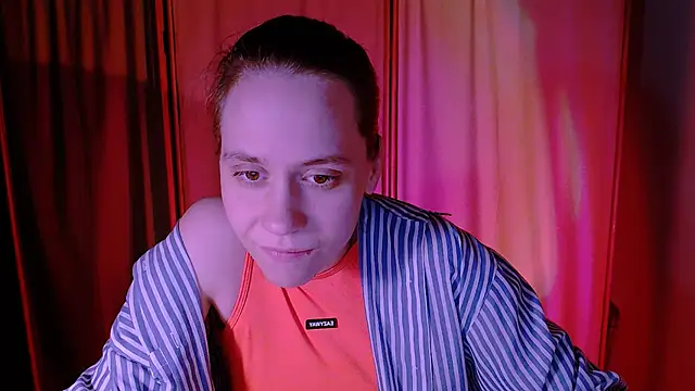 Malinax online show from October 7, 2025, 10:29 pm