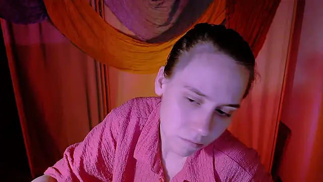 Malinax online show from October 16, 2025, 10:33 pm