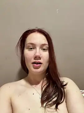 Snapshot of Tinti0304 chatting on April 3, 2026, 7:12 pm Tinti0304 online show from April 3, 2026, 7:12 pm