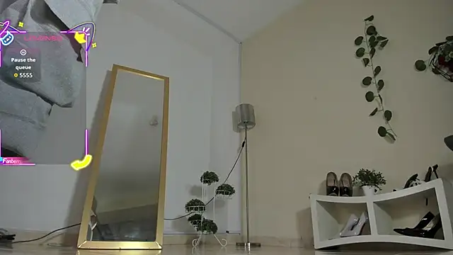 amelyaDreams online show from October 8, 2025, 7:33 pm