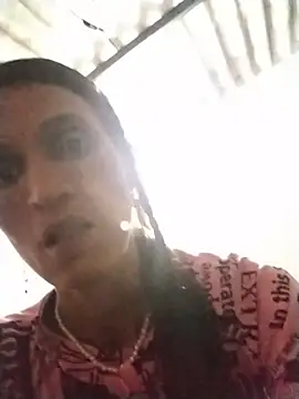 Snapshot of Nathasha_LatinHot chatting on October 12, 2025, 1:59 am Nathasha LatinHot online show from October 12, 2025, 1:59 am