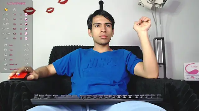 zack thunder online show from February 4, 2025, 12:11 pm