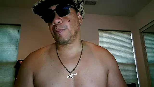 pimpdaddy4ever online show from December 3, 2024, 8:50 pm