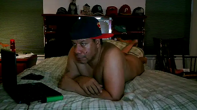 pimpdaddy4ever online show from December 5, 2024, 9:39 pm