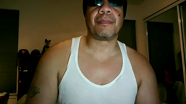 pimpdaddy4ever online show from December 8, 2024, 1:13 am